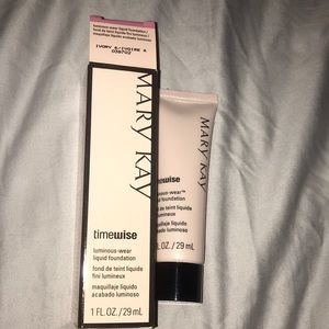 Mary Kay Liquid Foundation
